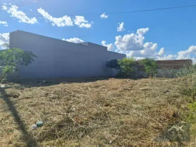 Lote/Terreno à venda, 300m² no Vale do Igapó, Bauru