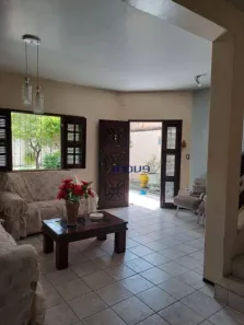Casa com 6 Quartos à venda, 355m² no Mondubim, Fortaleza