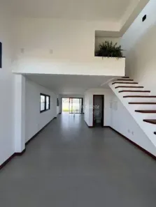Casa com 3 Quartos à venda, 195m² no Campeche, Florianópolis