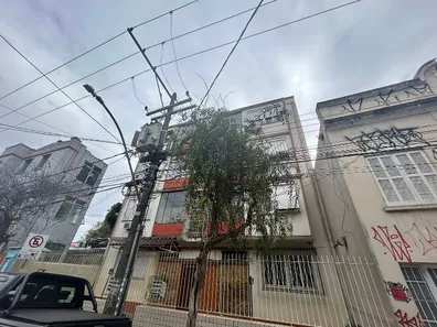 Apartamento com 2 Quartos à venda, 73m² no Cidade Baixa, Porto Alegre