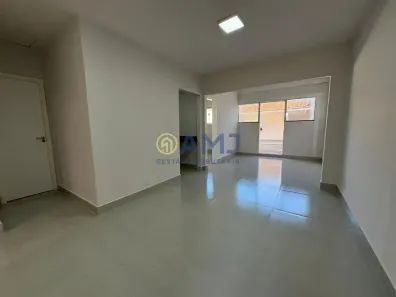 Casa de Condomínio com 3 Quartos à venda, 69m² no Setor Orientville, Goiânia