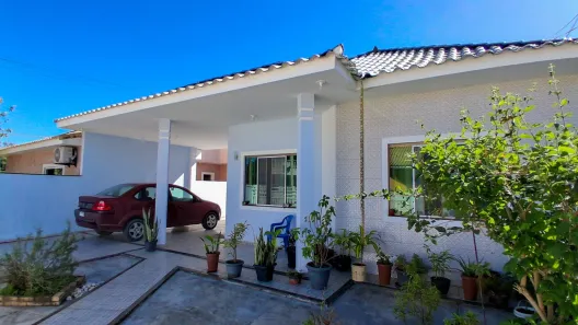 Casa de Condomínio com 4 Quartos à venda, 100m² no Paraty, Araruama