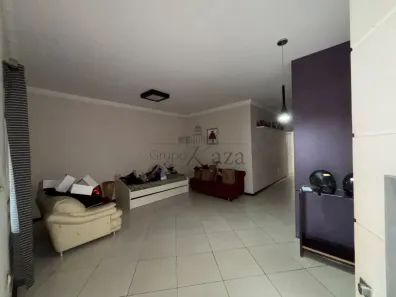 Imóvel Comercial com 3 Quartos à venda, 300m² no Jardim Satélite, São José dos Campos