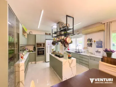 Casa com 5 Quartos à venda, 450m² no Velha, Blumenau