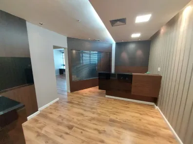 Sala Comercial com 3 Quartos para alugar, 90m² no Vila Olímpia, São Paulo
