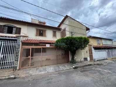 Casa com 3 Quartos à venda, 112m² no Vila Rica, Belo Horizonte