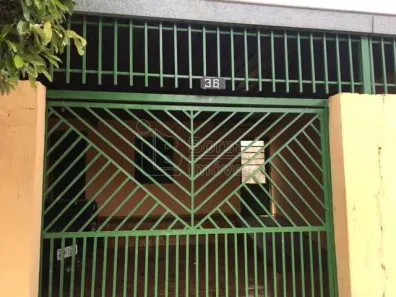 Casa com 2 Quartos à venda, 157m² no Jardim Roberto Selmi Dei, Araraquara