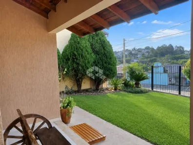 Casa com 2 Quartos à venda, 114m² no Petrópolis, Novo Hamburgo