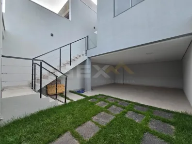 Casa com 3 Quartos à venda, 180m² no Das Oliveiras, Divinópolis