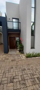 Casa de Condomínio com 3 Quartos à venda, 137m² no Canadá, Cascavel