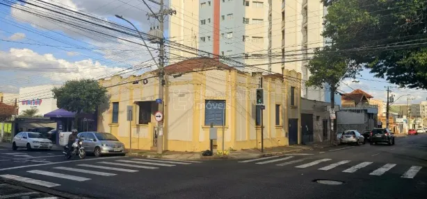 Casa com 3 Quartos à venda, 159m² no Centro, Araraquara