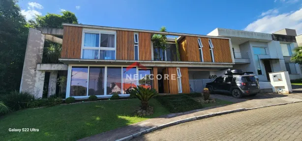 Casa de Condomínio com 4 Quartos à venda, 410m² no Hípica, Porto Alegre