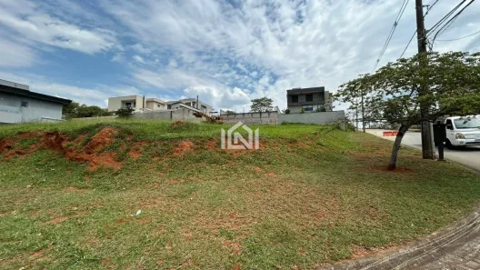 Lote/Terreno à venda, 729m² no Jardim do Golf I, Jandira