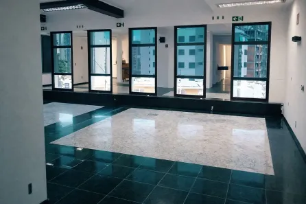 Prédio Comercial à venda, 400m² no Centro, Florianópolis