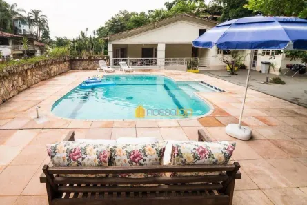Casa de Condomínio com 3 Quartos à venda, 363m² no Vila Progresso, Niterói