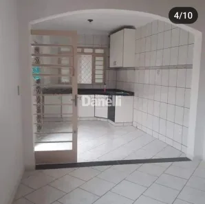 Casa com 3 Quartos à venda, 133m² no Centro, Taubaté
