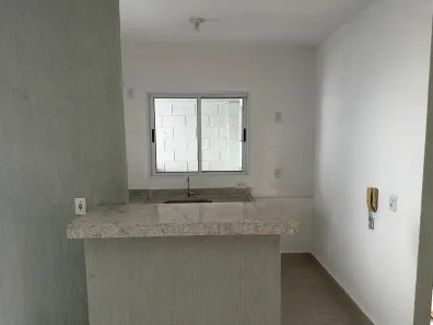 Casa de Condomínio com 3 Quartos à venda, 79m² no Jardim Gardênia, Goiânia