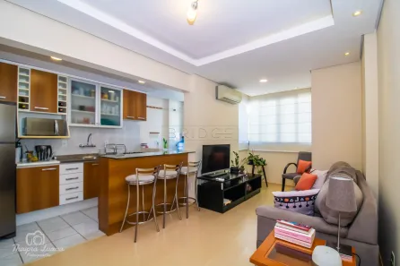 Apartamento com 2 Quartos à venda, 62m² no Cidade Baixa, Porto Alegre