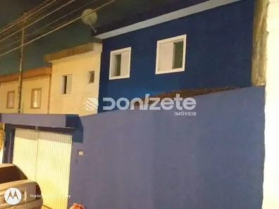 Sobrado com 2 Quartos para alugar, 58m² no Parque Gerassi, Santo André