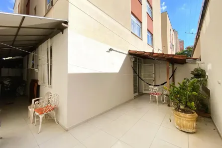 Apartamento com 2 Quartos à venda, 61m² no Sagrada Família, Belo Horizonte