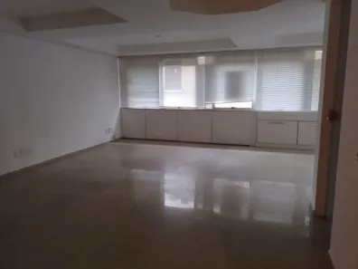 Sala Comercial com 1 Quarto à venda, 47m² no Independência, Porto Alegre