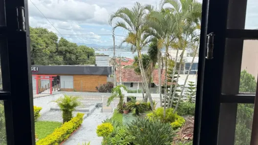 Casa com 3 Quartos à venda, 190m² no Abraão, Florianópolis
