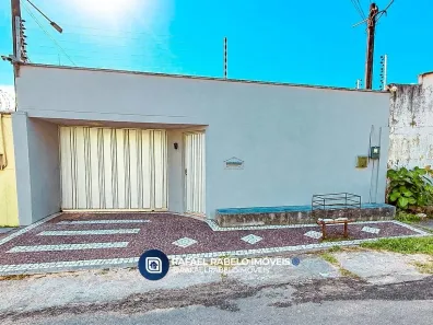 Casa com 4 Quartos para alugar, 320m² no Coaçu, Fortaleza