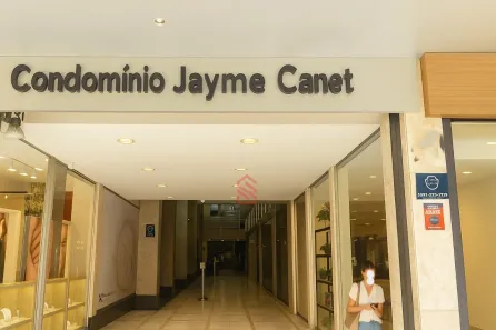 Imóvel Comercial à venda, 122m² no Centro, Curitiba