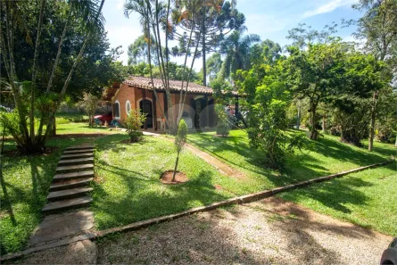 Fazenda/Sítio com 3 Quartos à venda, 500m² no Marmeleiro, São Roque
