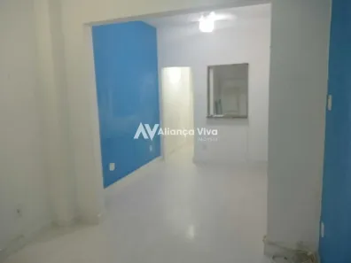 Kitnet com 1 Quarto à venda, 33m² no Copacabana, Rio de Janeiro