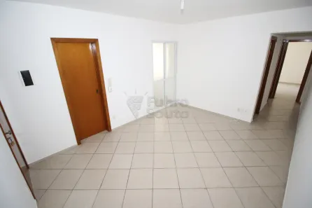 Apartamento com 2 Quartos para alugar, 57m² no Centro, Pelotas