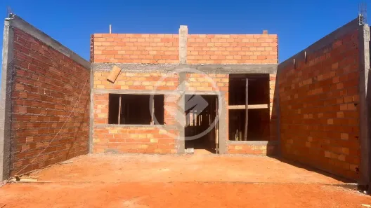 Casa com 3 Quartos à venda, 131m² no , Hidrolândia