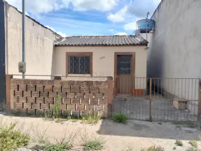Casa com 2 Quartos à venda, 50m² no Centro, Bagé