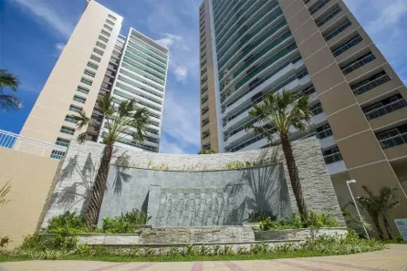 Apartamento com 3 Quartos à venda, 138m² no Guararapes, Fortaleza
