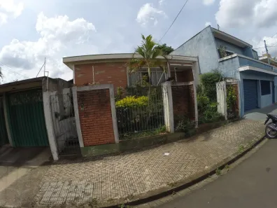 Casa com 3 Quartos à venda, 212m² no Jardim São Carlos, São Carlos