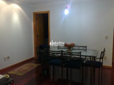 Apartamento com 3 Quartos à venda, 104m² no Martins, Uberlândia