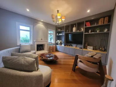 Sobrado com 4 Quartos à venda, 273m² no Vila Nova Caledônia, São Paulo