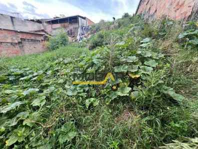 Lote/Terreno à venda, 360m² no Primeiro de Maio, Belo Horizonte
