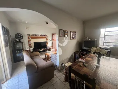 Casa com 2 Quartos à venda, 180m² no Vila Rezende, Piracicaba