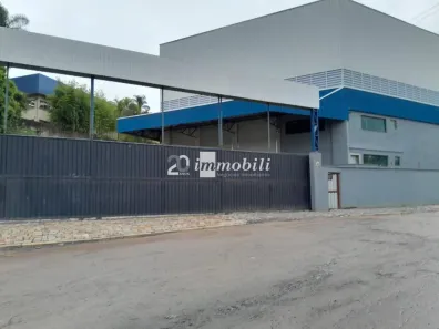 Galpão/Depósito/Armazém para alugar, 800m² no Parque Paraíso, Itapecerica da Serra