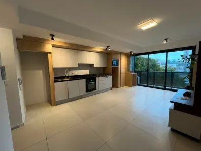 Apartamento com 2 Quartos para alugar, 70m² no Boa Vista, Porto Alegre