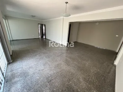 Apartamento com 4 Quartos para alugar, 193m² no Nossa Senhora Aparecida, Uberlândia
