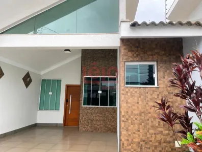Casa com 3 Quartos à venda, 125m² no Jardim Paris VI, Maringá