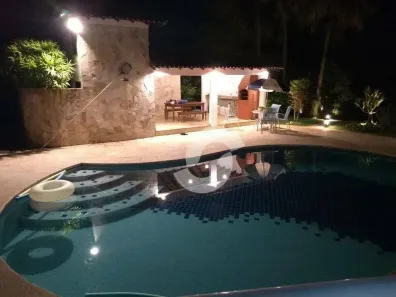 Casa com 3 Quartos à venda, 215m² no Itaúna, Saquarema