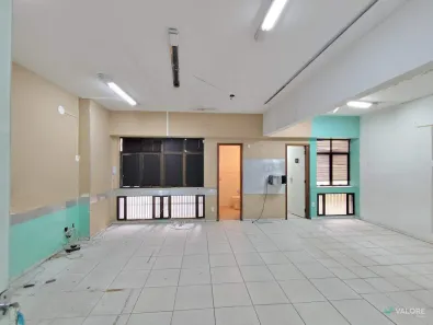 Sala Comercial à venda, 46m² no Lourdes, Belo Horizonte