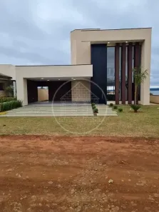 Sobrado com 3 Quartos à venda, 200m² no , Paranapanema