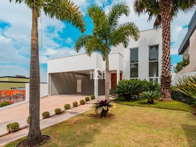 Casa de Condomínio com 3 Quartos para alugar, 350m² no Chácaras São Carlos, Cotia