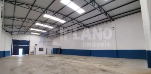 Galpão/Depósito/Armazém para alugar, 462m² no Vila Izabel, São Carlos