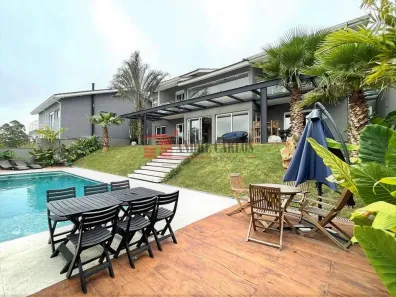 Casa de Condomínio com 4 Quartos à venda, 464m² no Jardim Indaiá, Embu das Artes