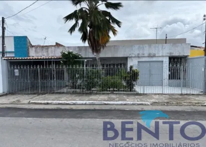 Casa com 4 Quartos à venda, 420m² no Gruta de Lourdes, Maceió